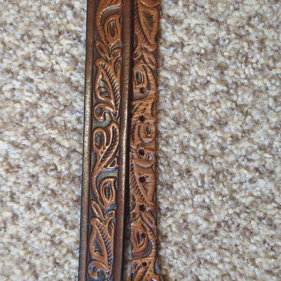 Hand Tooled Leather Belt - Picture 9 of 13